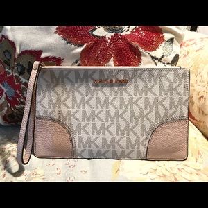 Michael Kors Pink Wristlet
